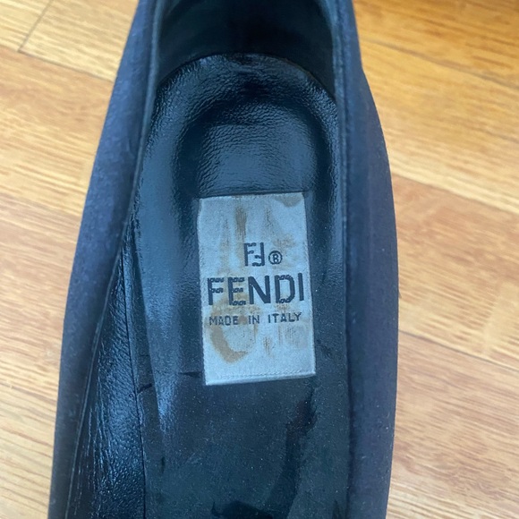 Vintage Fendi black kitten heel - Picture 3 of 4